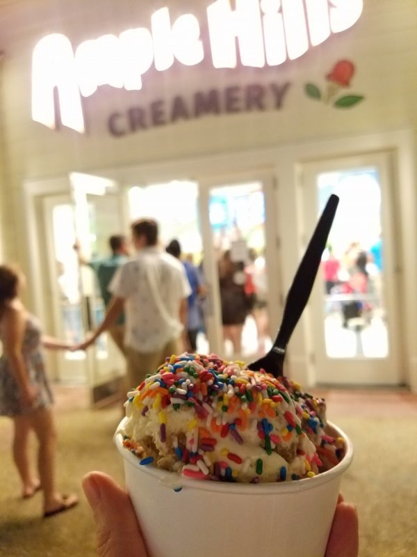 Trying $36 Sundae at Beaches & Cream Ice Cream Shop in Disney World